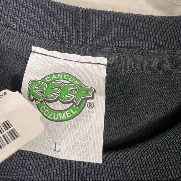 Mens Graphic T Shirt May I Suggest The Sausage Pointing Hand Black Large - Picture 3 of 6